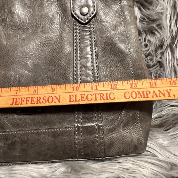 Frye Melissa grey Leather Distressed Shoulder bag - Picture 11 of 14